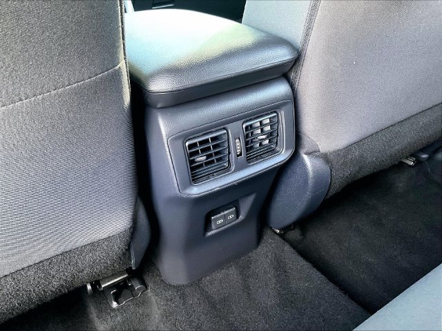 Used 2025 White Toyota XLE image 29