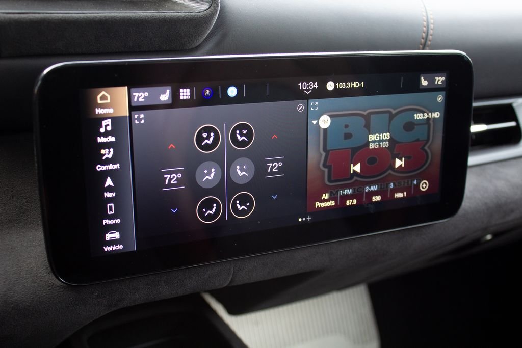 Used 2022 Yellow Maserati Base image 15