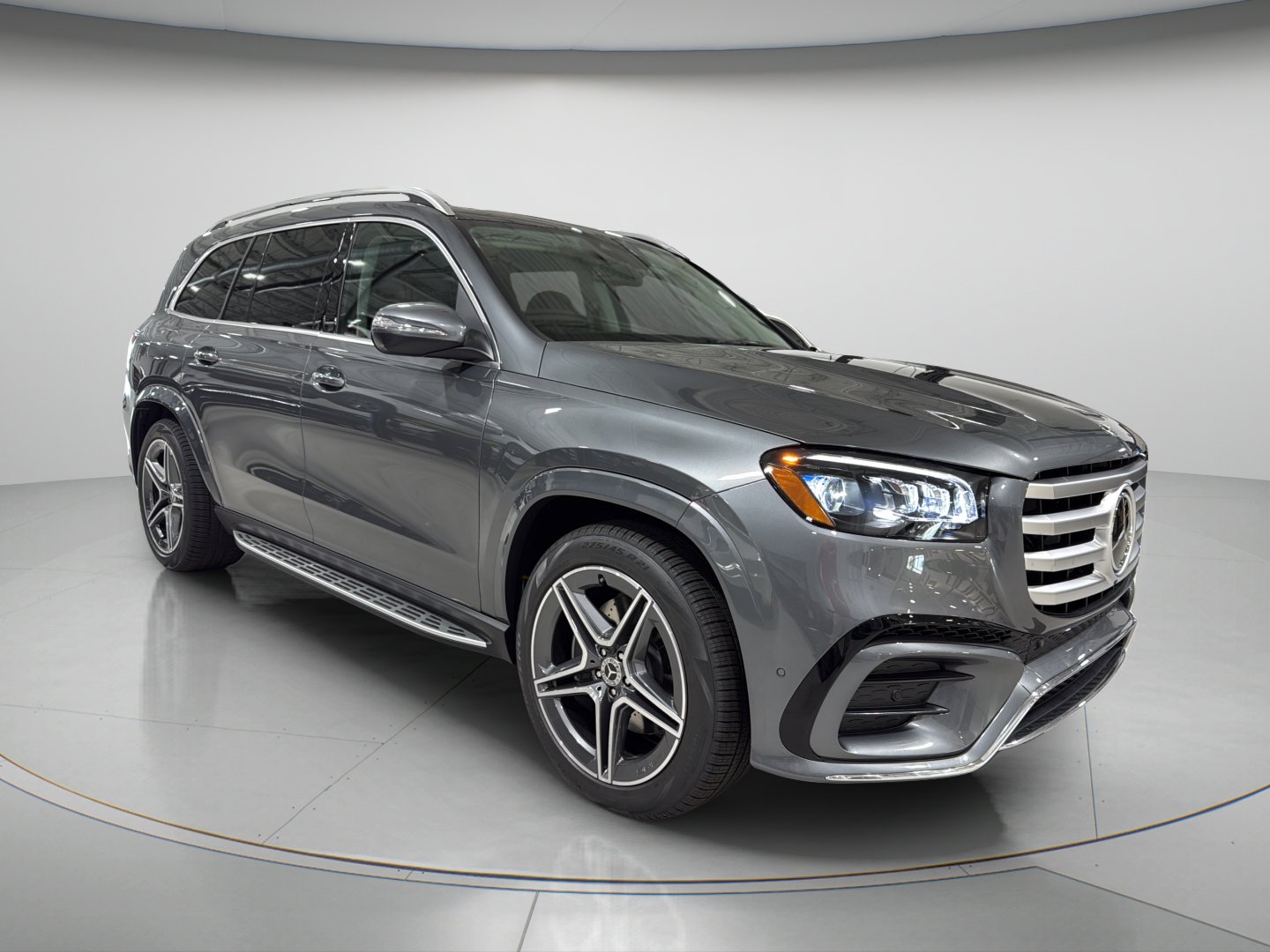 New 2026 Selenite Grey Metallic Mercedes-Benz GLS 450 image 7