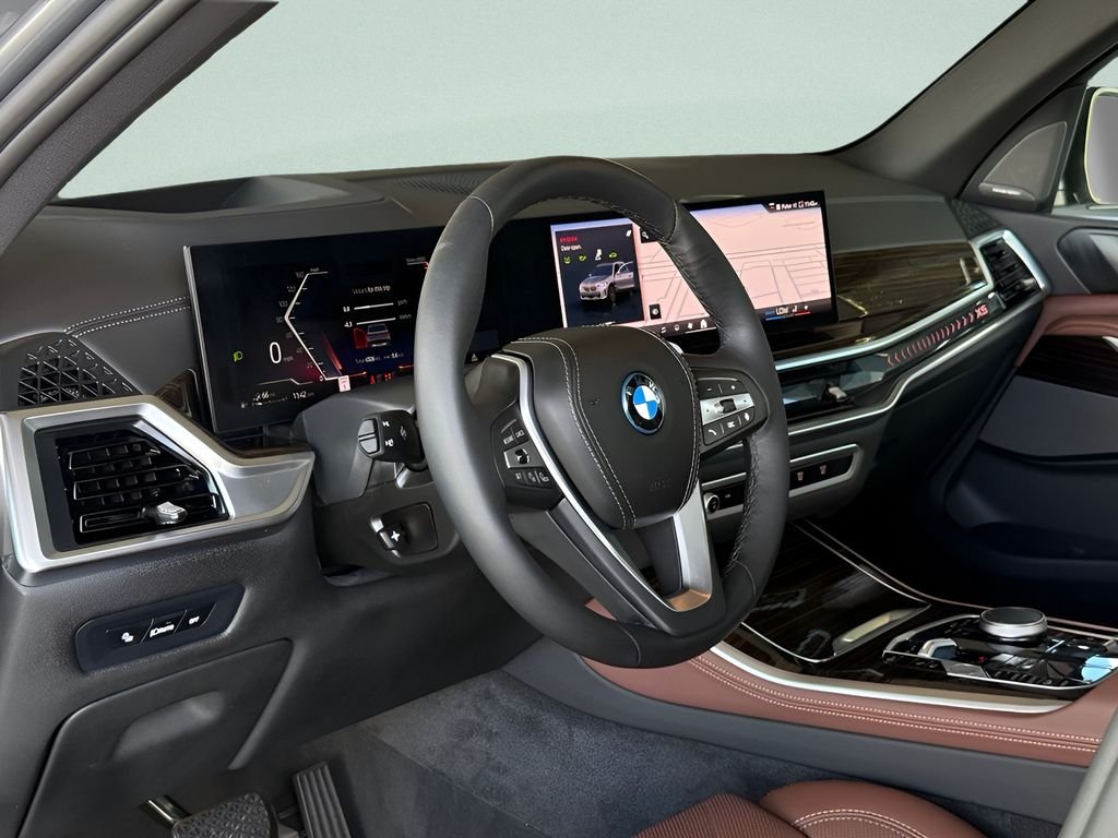 Used 2026 Gray BMW xDrive50e image 9