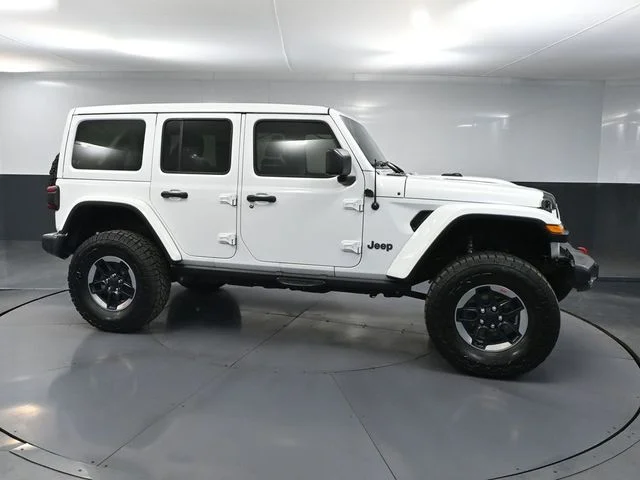 Used 2019 White Jeep Unlimited Rubicon image 3