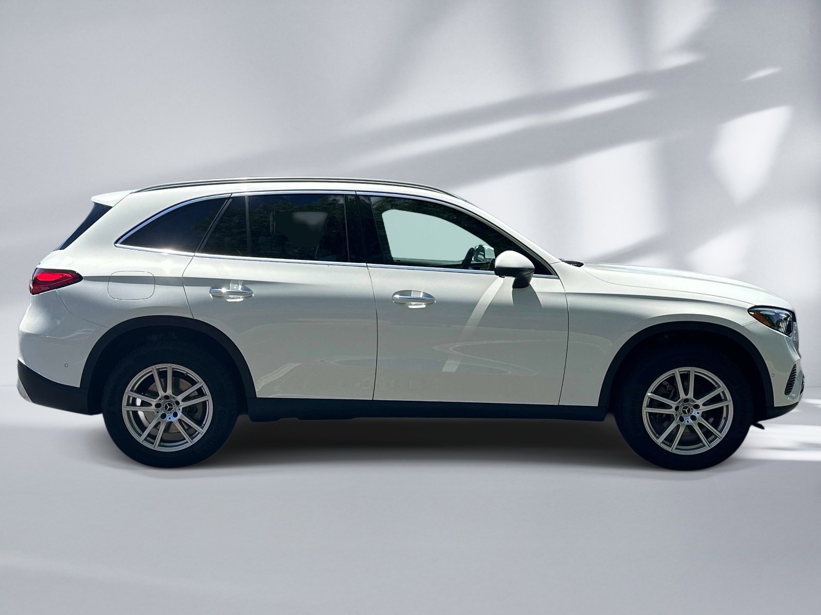 Certified Used 2023 Polar White Mercedes-Benz GLC 300 image 5