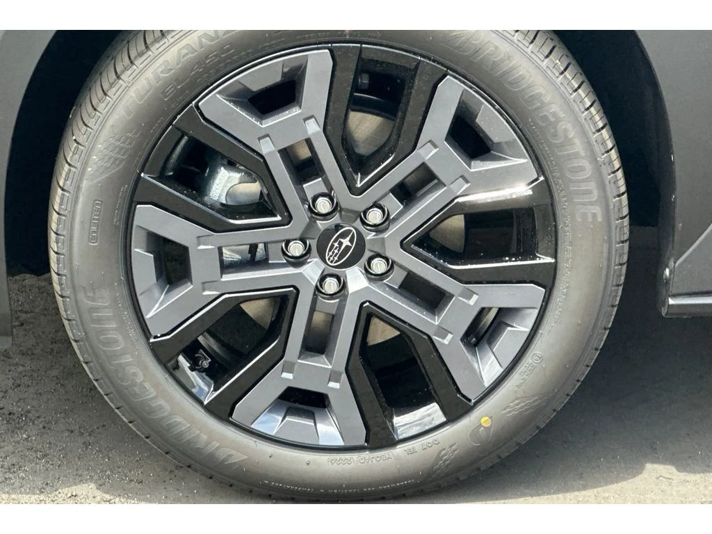 New 2026 MAGNETITE GRAY METALLIC Subaru Limited image 24