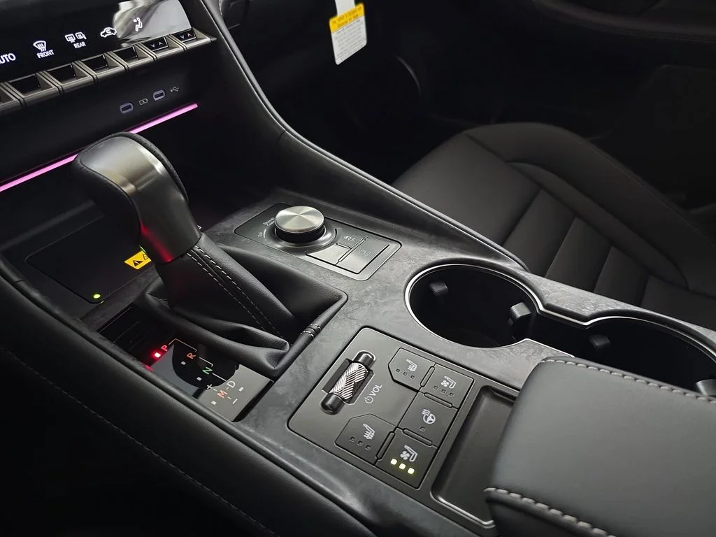 New 2026 Ultra White Lexus F SPORT AWD image 23