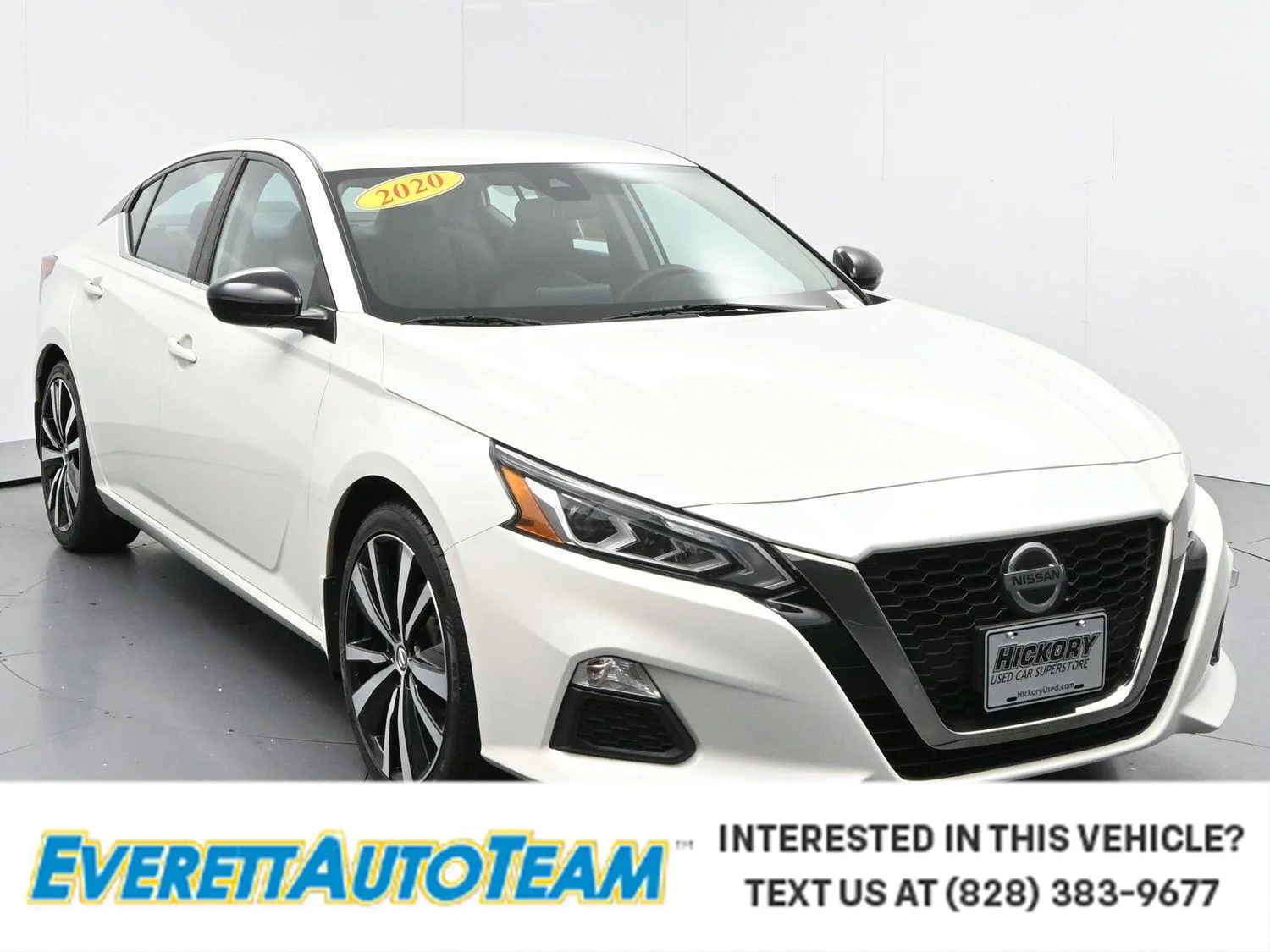 Used 2020 Pearl White Tricoat Nissan 2.5 SR image 1