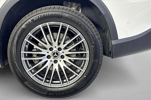 New 2026 Polar White Mercedes-Benz GLC 300 image 59