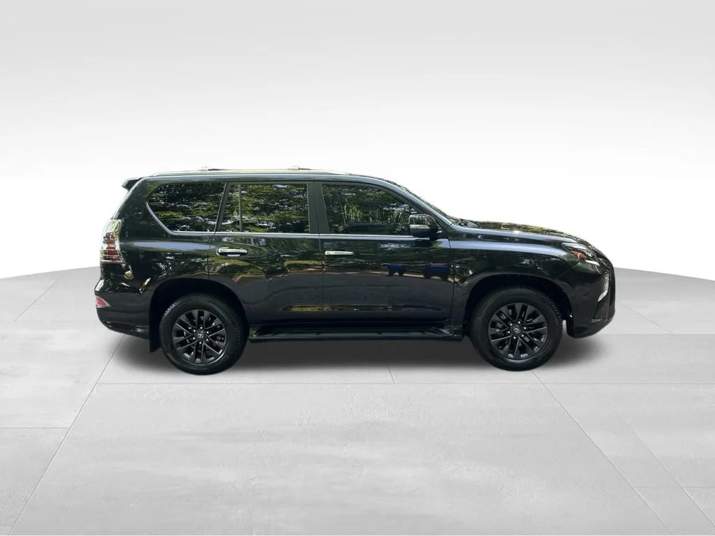 Used 2023 Black Lexus 460 image 7
