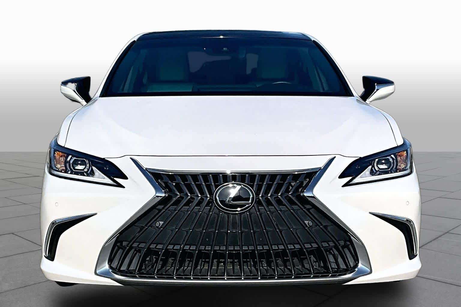 Pre-Owned 2024 Lexus ES 350