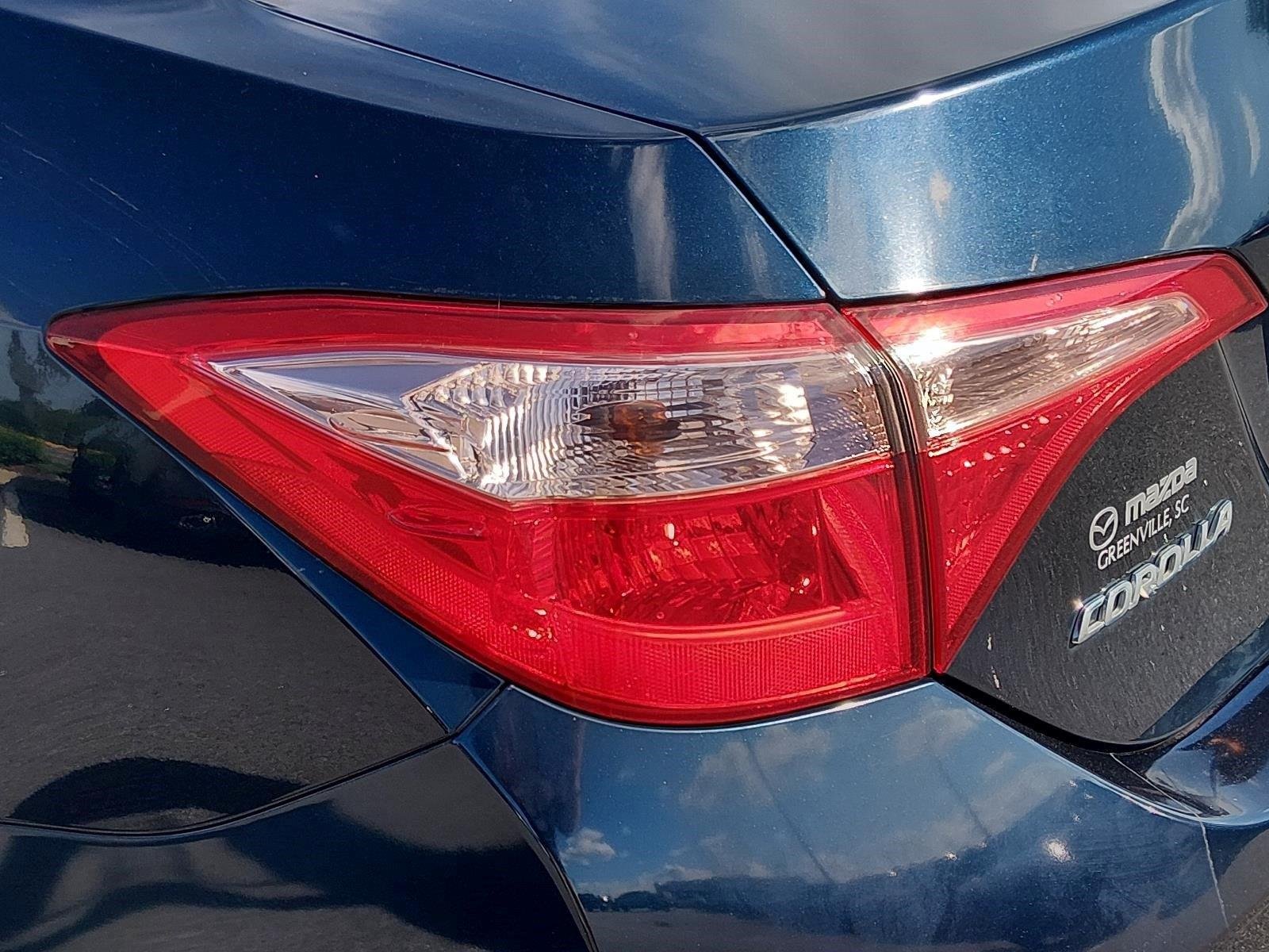 Used 2018 Galactic Aqua Mica Toyota LE image 13