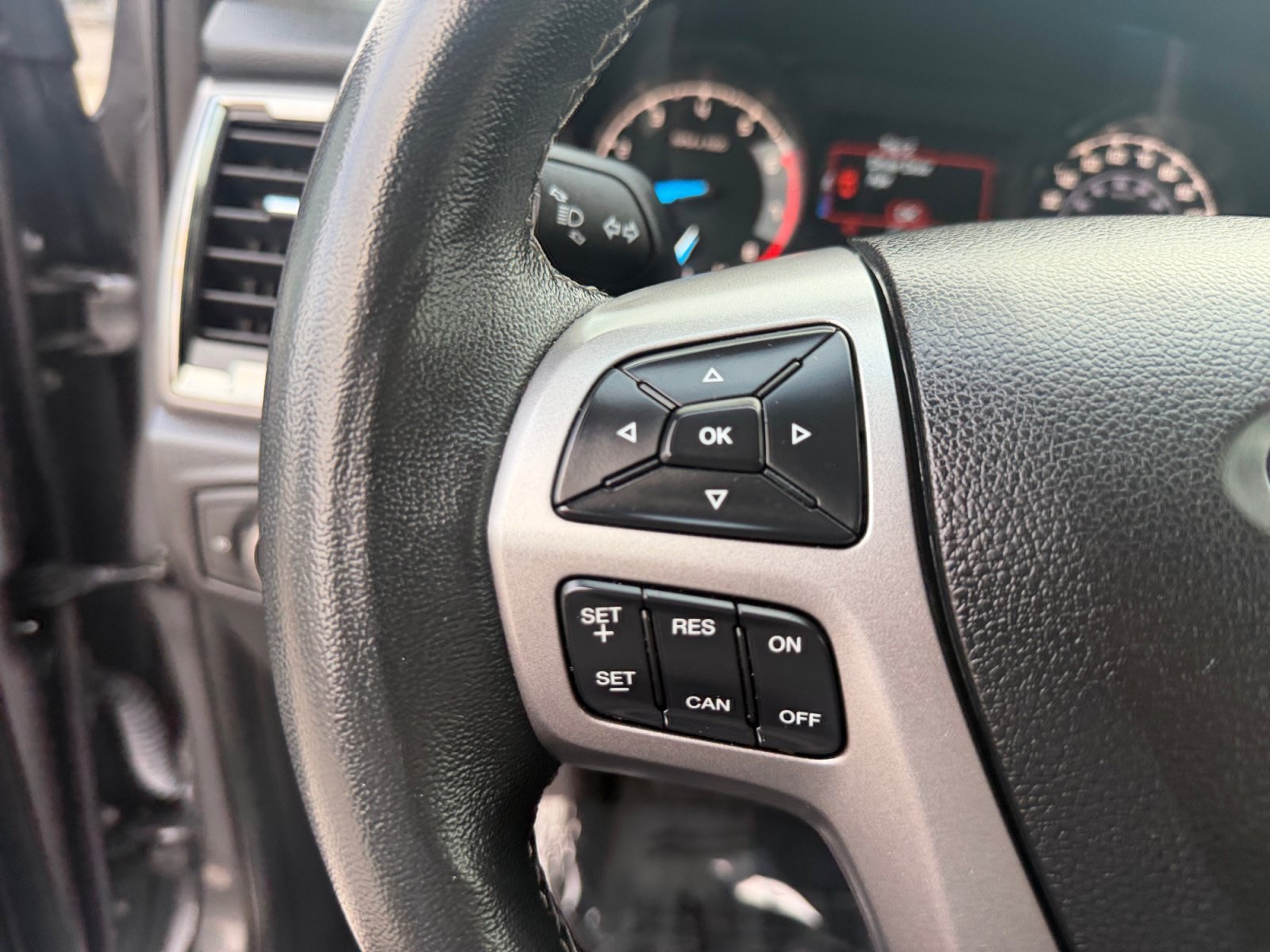 Used 2022 Carbonized Gray Metallic Ford XLT image 24