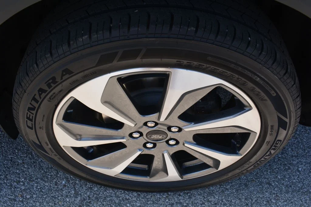 Used 2024 Black Ford Platinum image 24