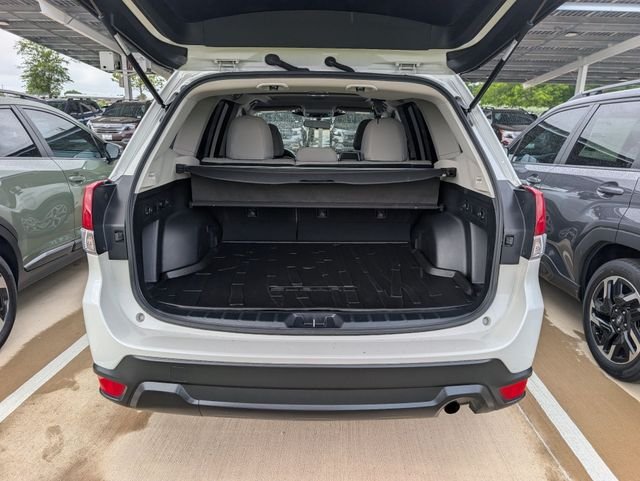 Used 2024 White Subaru Premium image 30