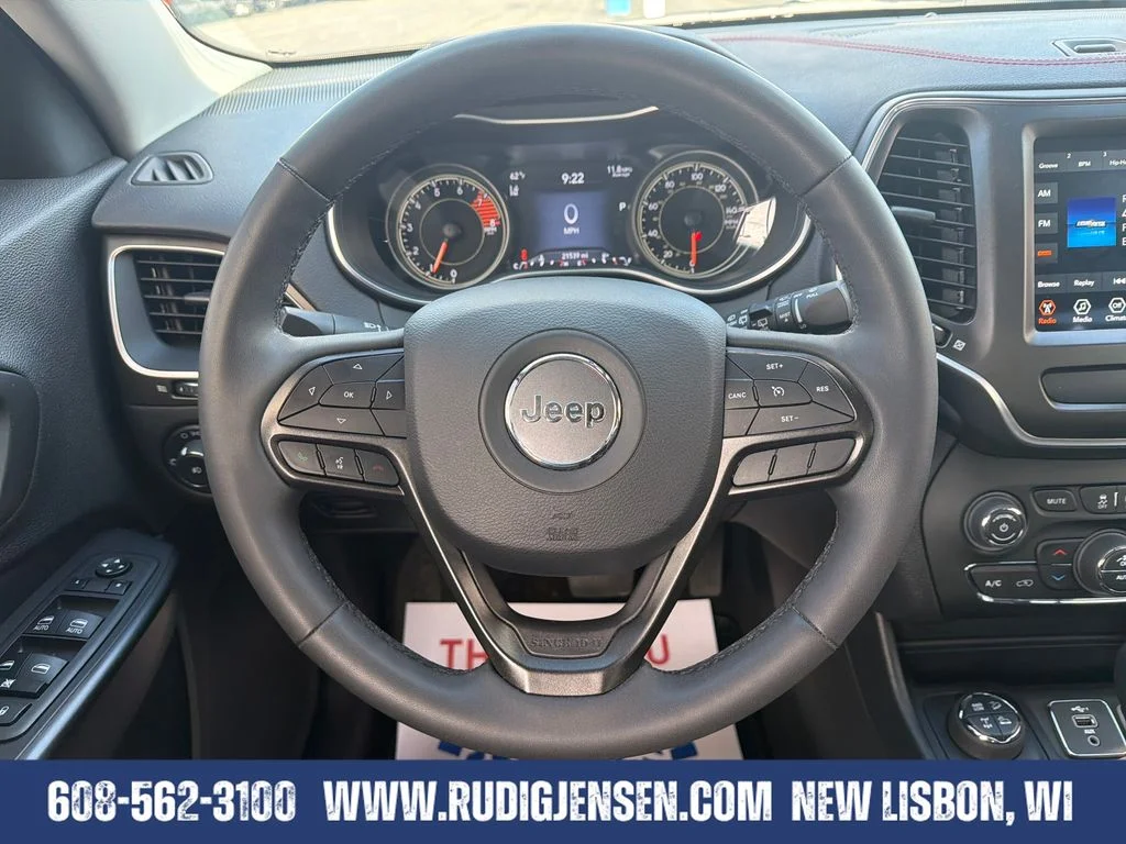 Used 2022 White Jeep Trailhawk image 14
