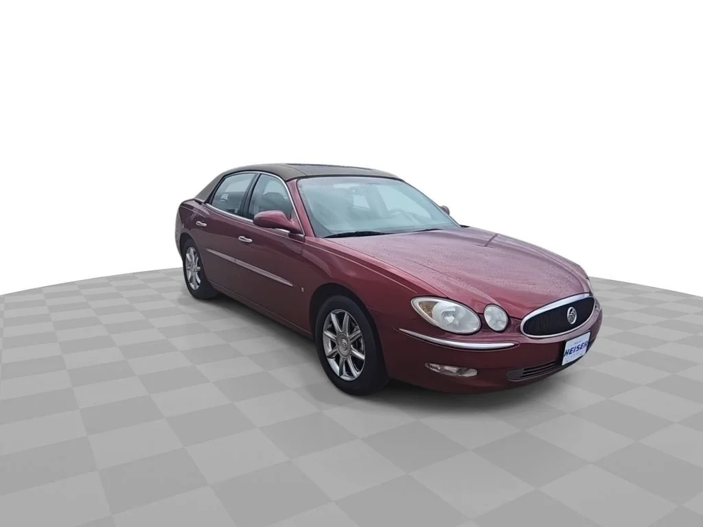 Used 2007 Red Buick CXL image 2