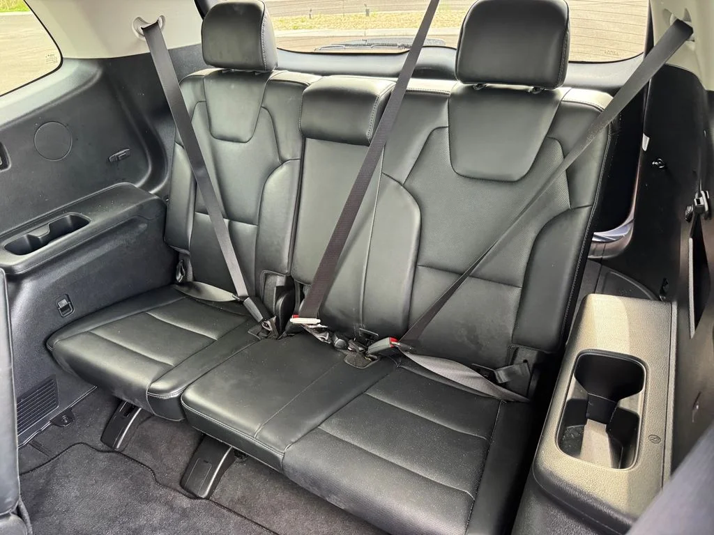Used 2025 Black Kia S image 20