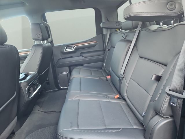 Used 2024 Onyx Black GMC Denali image 38
