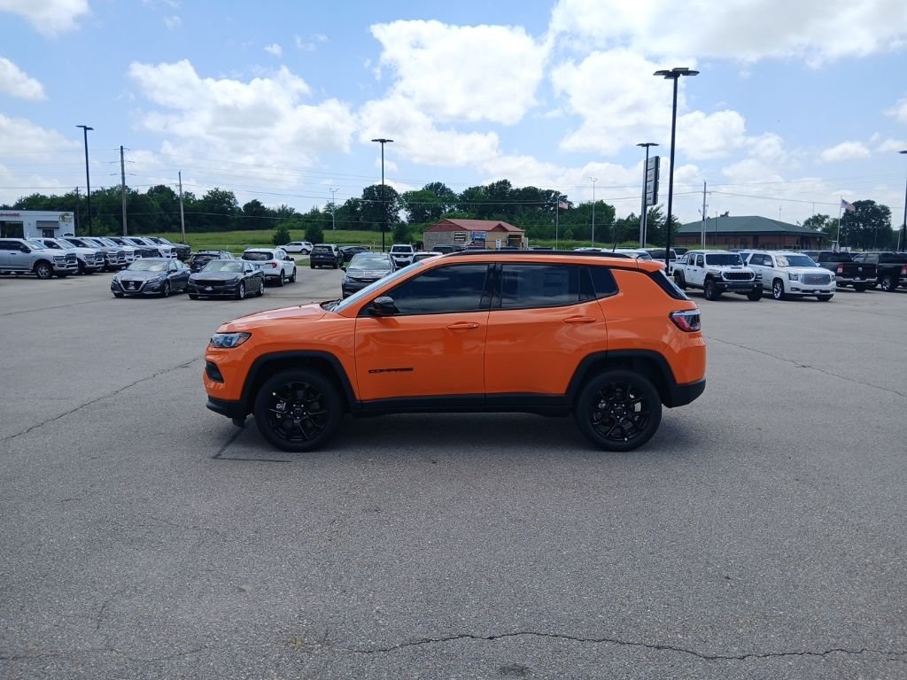 New 2026 Joose Exterior Paint Jeep Latitude image 5