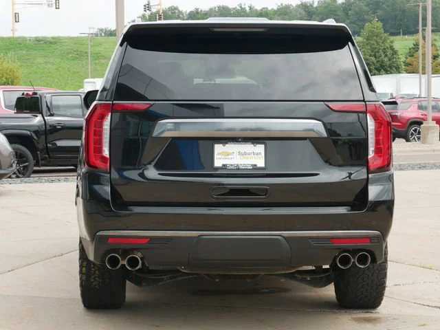 2022 GMC Yukon AT4 - Photo 6