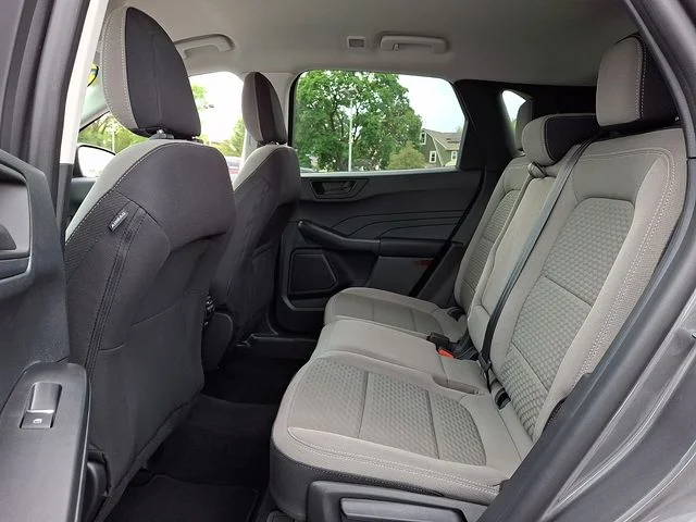 Certified Used 2022 Carbonized Gray Metallic Ford SE image 9