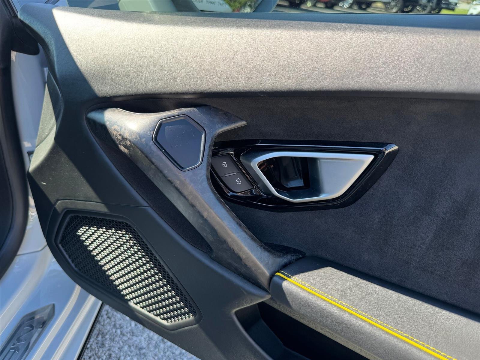 Used 2020 GRIGIO HATI Lamborghini  image 19