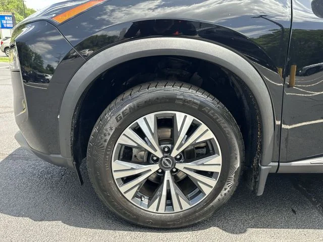 Used 2023 Black Nissan SV image 20