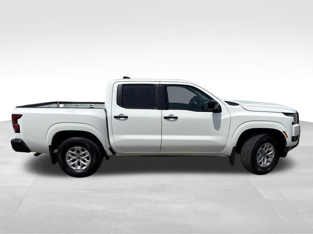 Used 2026 White Nissan S image 9