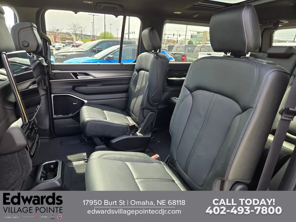 New 2026 Baltic Gray Metallic Clearcoat Jeep Limited Reserve image 28