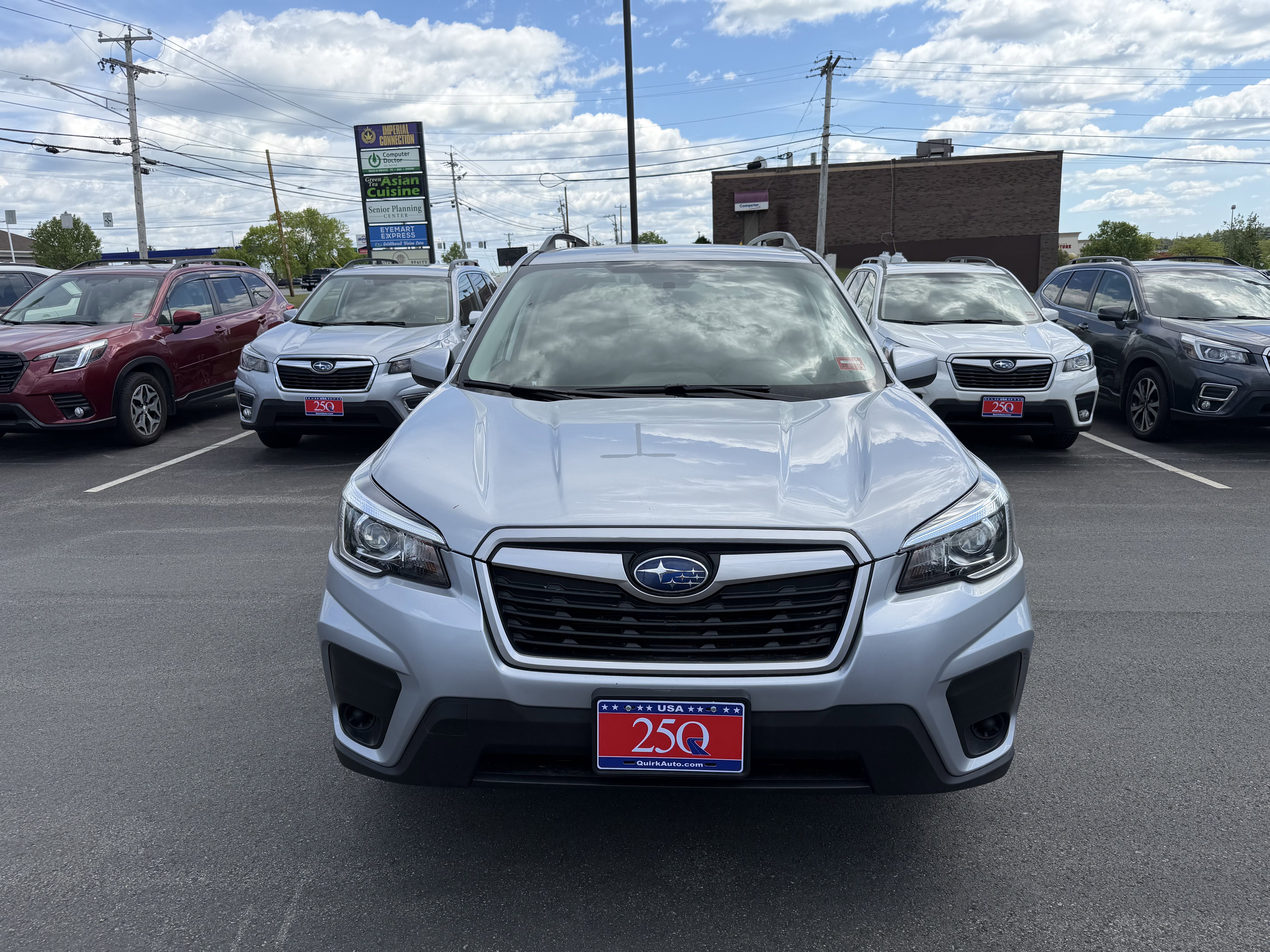 Used 2020 Ice Silver Metallic Subaru Premium image 8