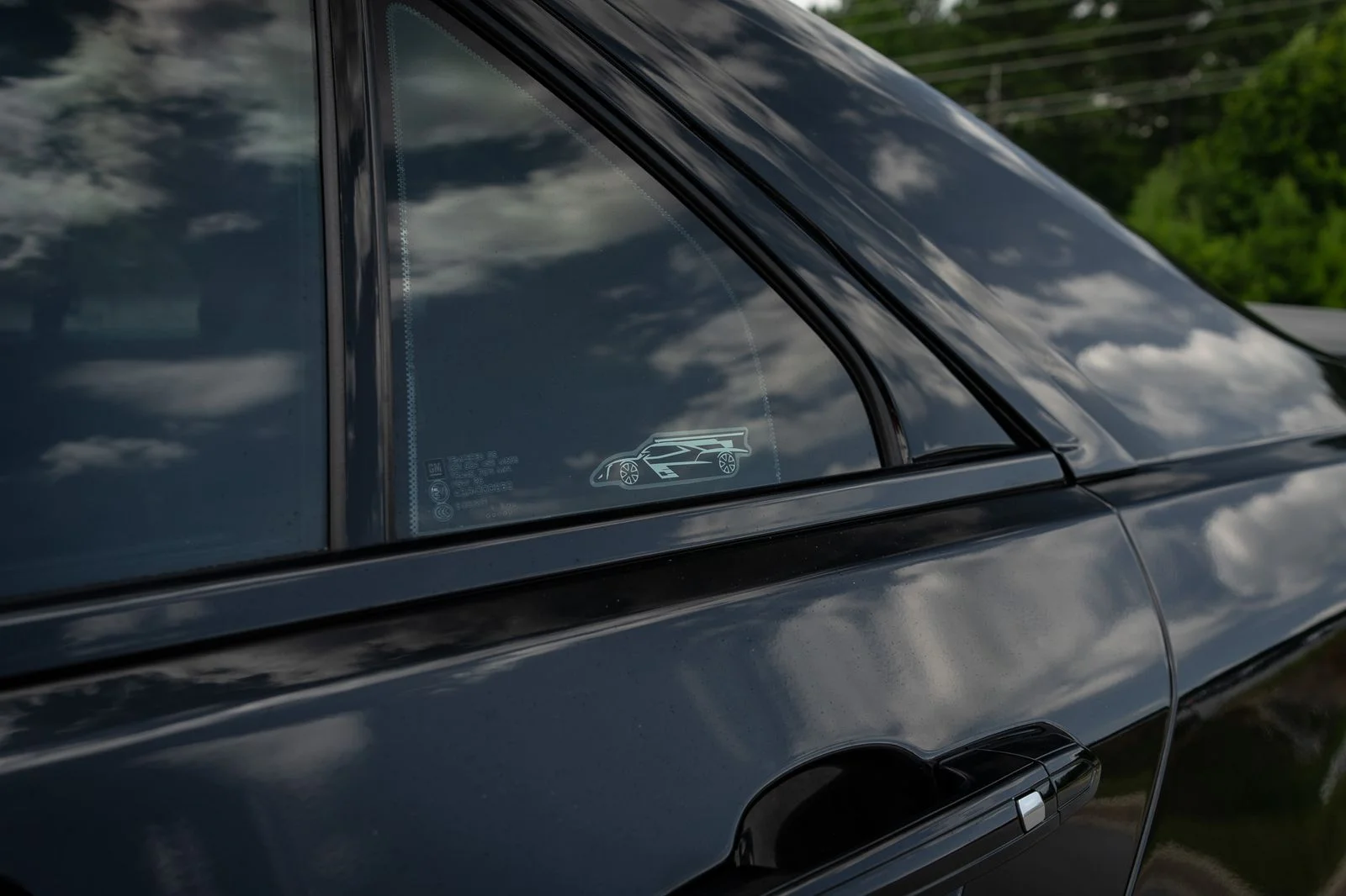 Used 2018 Black Raven Cadillac Base image 19