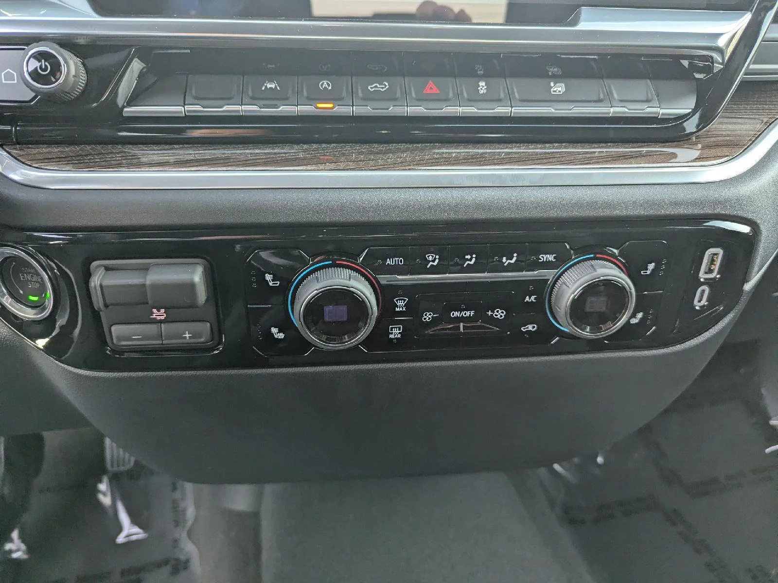 2026 Chevrolet Silverado 1500 LT - Photo 16