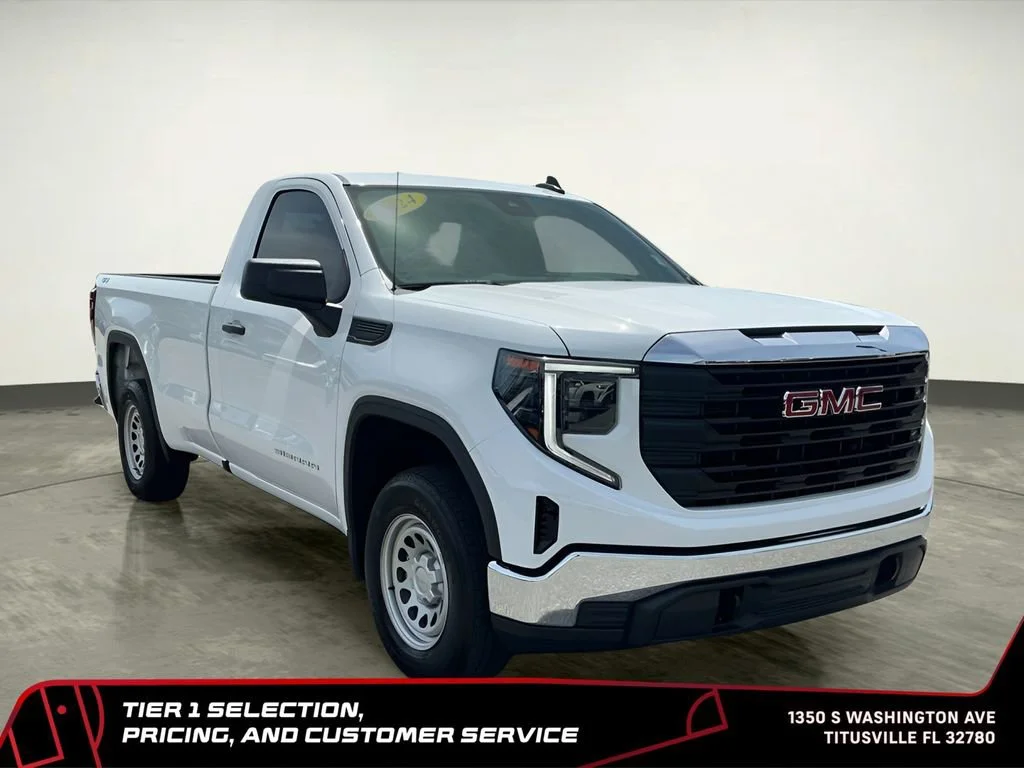 Used 2024 Summit White GMC Pro image 9