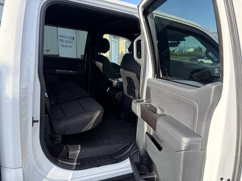 Used 2021 White Ford XL image 15