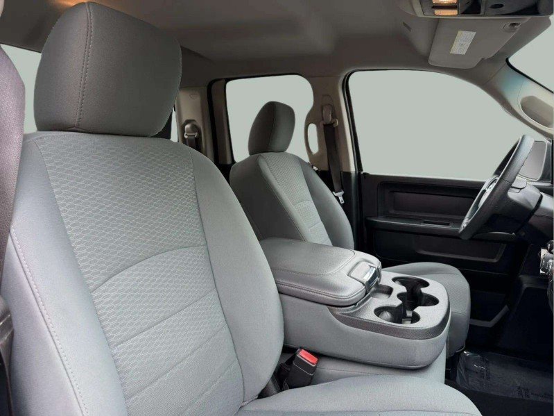 Used 2018  Ram Express image 22