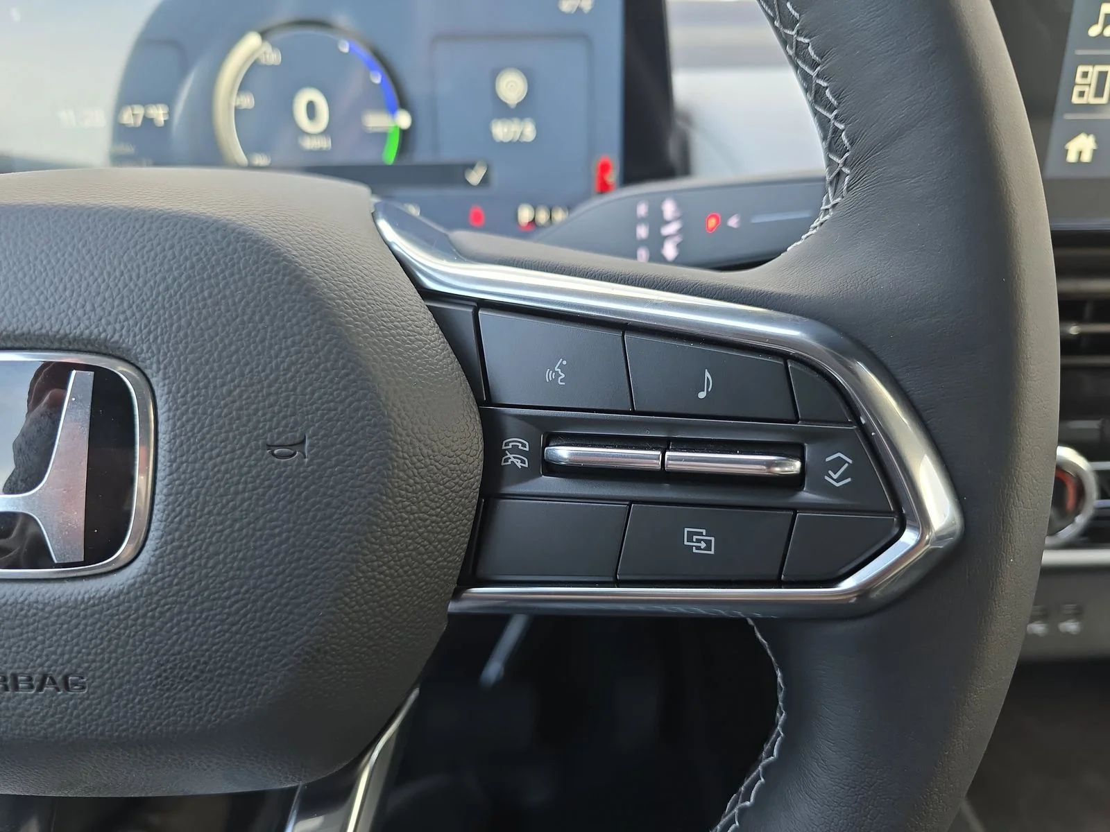New 2026 Sonic Gray Pearl Honda Touring image 19