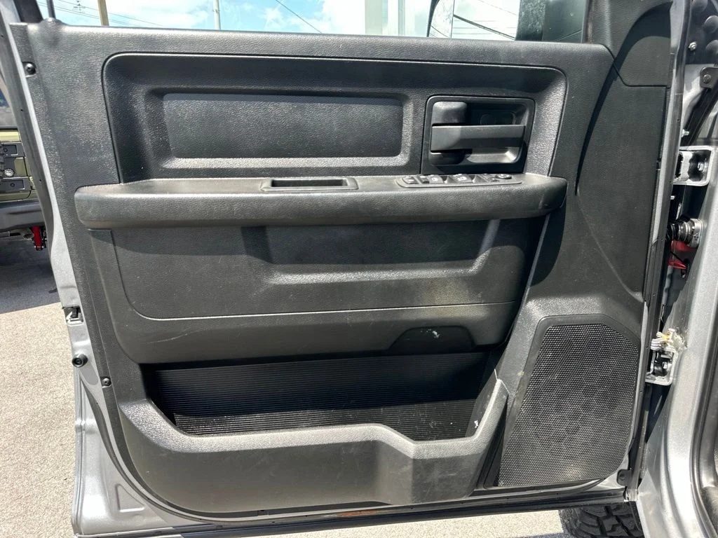 Used 2022 Silver Ram Tradesman image 25
