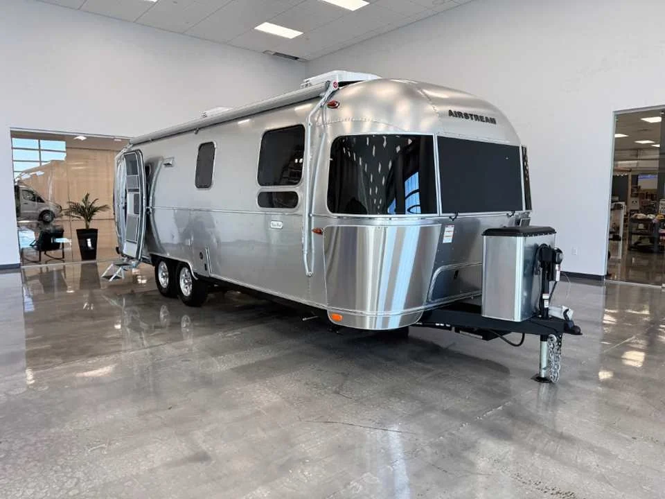 New 2026 SILVER AIRSTREAM  image 6