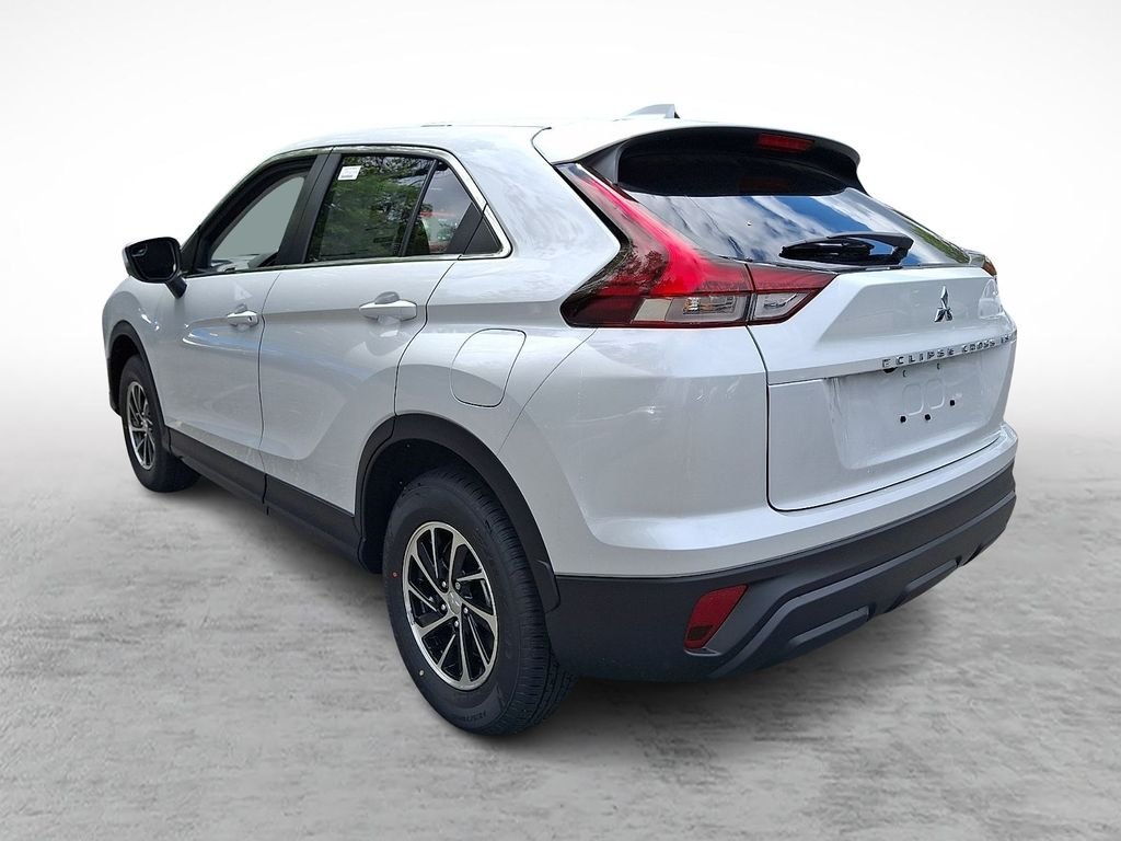 New 2026 White Mitsubishi ES image 3
