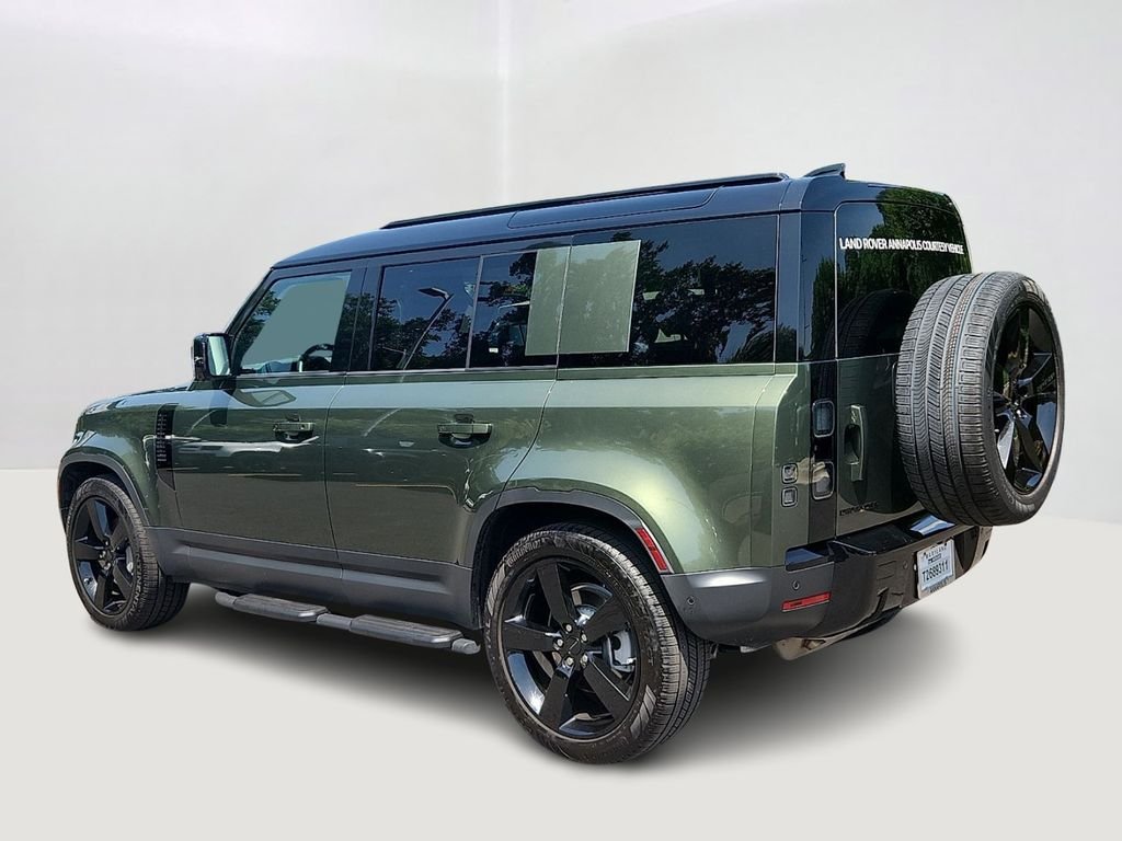 Used 2026 Woolstone Green Metallic Land Rover S image 6