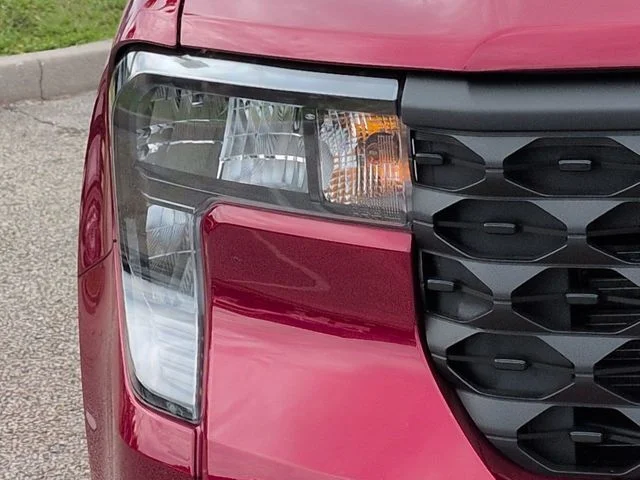 New 2026 Ruby Red Metallic Tinted Clearcoat Ford XLT image 10