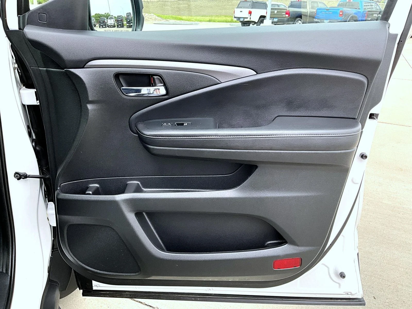 Certified Used 2023 White Honda RTL image 16
