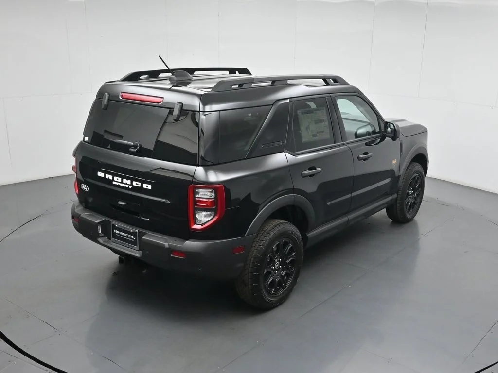 New 2026 Shadow Black Ford Badlands image 36