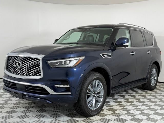 Used 2024 Hermosa Blue INFINITI LUXE image 4