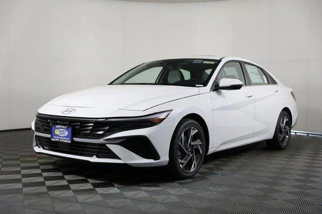 2025 Hyundai Elantra Limited - Photo 34