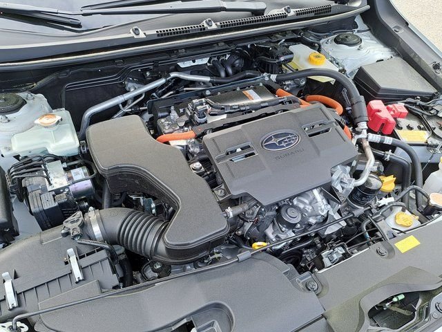 New 2026 CRYSTAL WHITE PEARL Subaru Limited Hybrid image 15