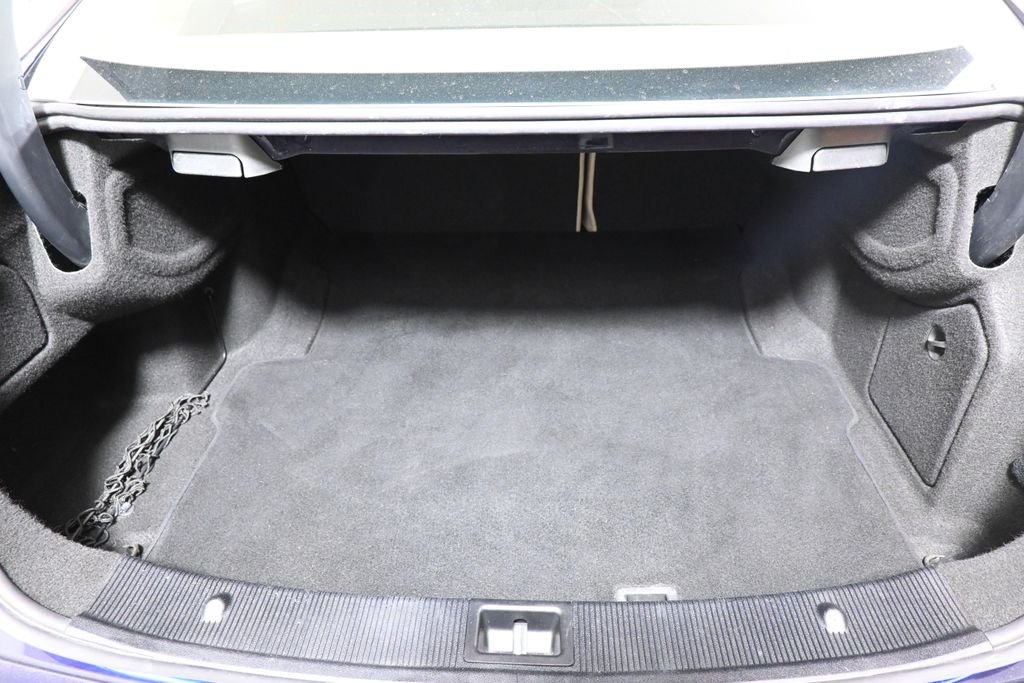 Used 2010 Capri Blue Metallic Mercedes-Benz E 350 image 36