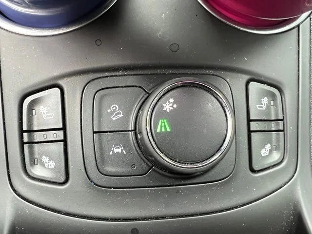 Used 2020 Gray GMC SLE image 10