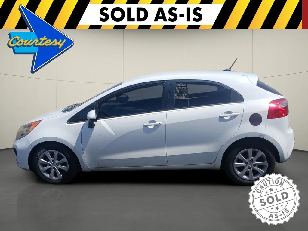 Certified Used 2014 White Kia LX image 3