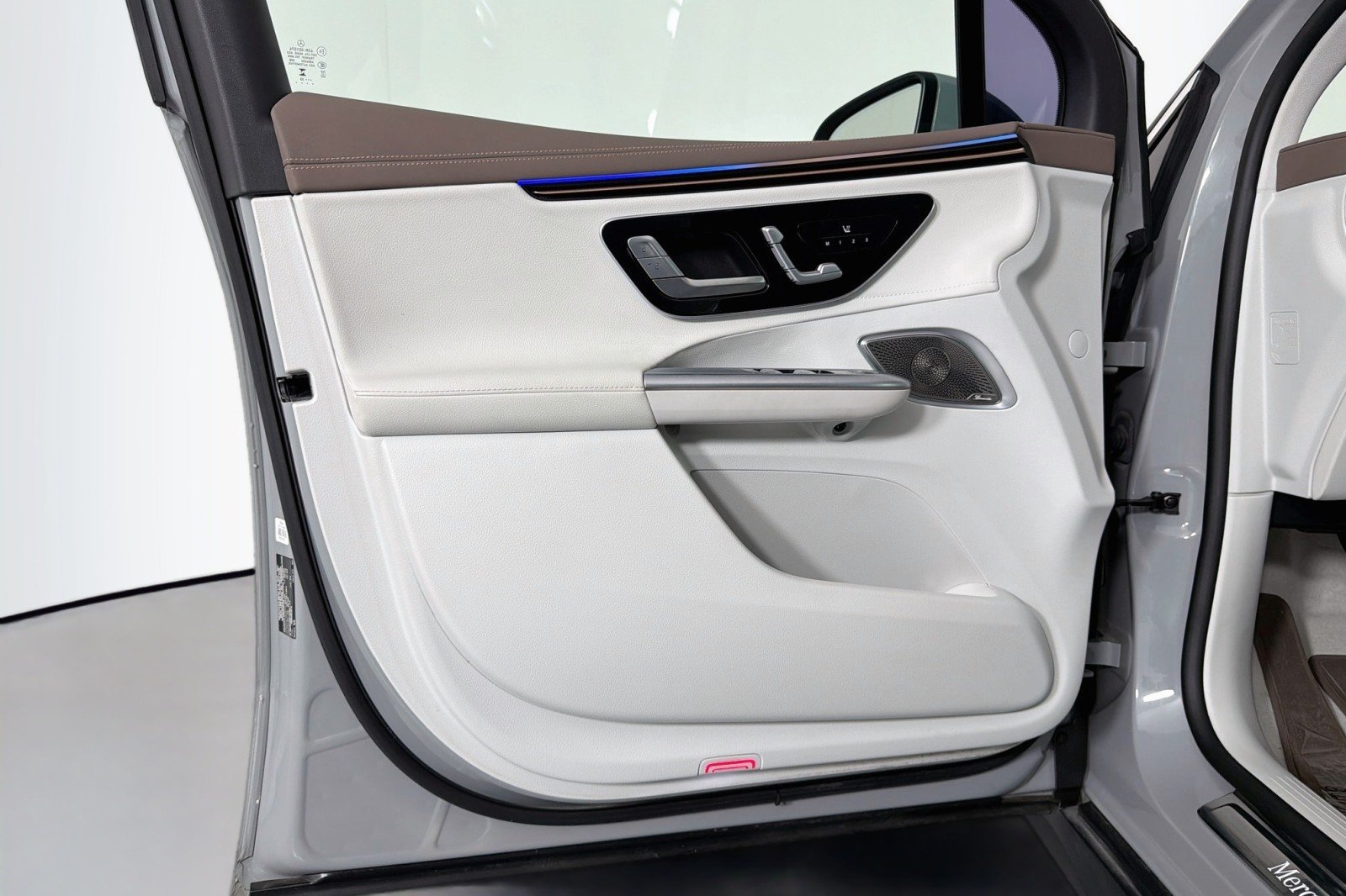 Certified Used 2023 MANUFAKTUR Alpine Grey Mercedes-Benz 350+ image 20