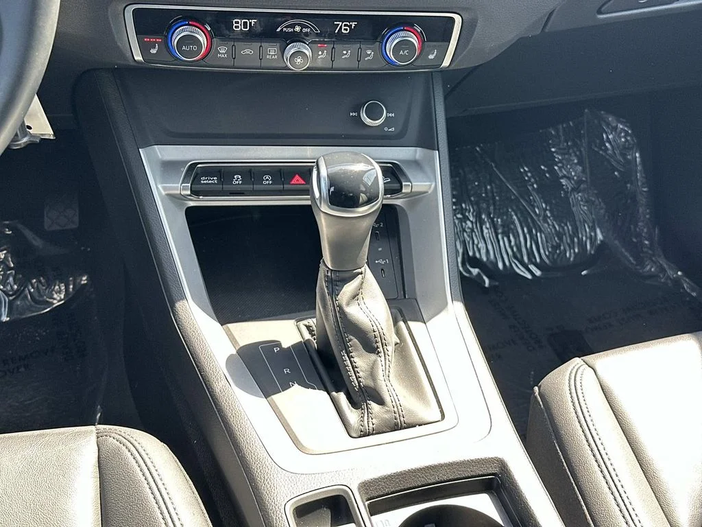 2025 Audi Q3 S Line Premium - Photo 21