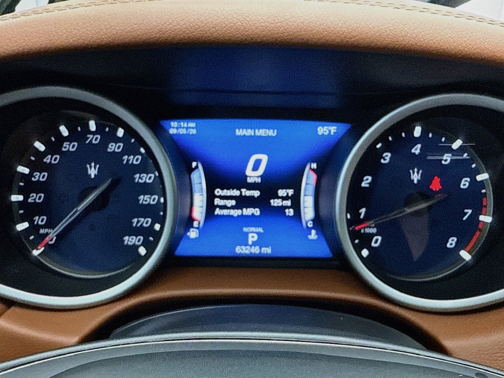 Used 2019 Grey Maserati S image 33